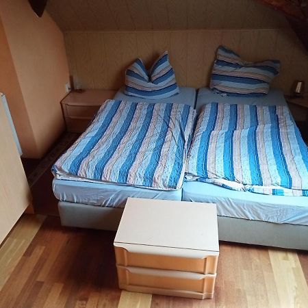 Uebernachtungszimmer 1 Schlettau Ngoại thất bức ảnh